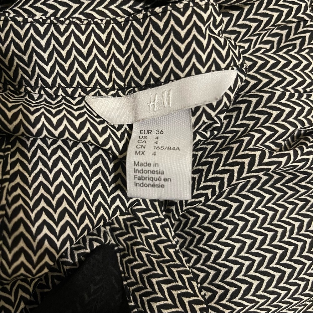 H&M Business casual dress || Professional work dress - Picture 4 of 4